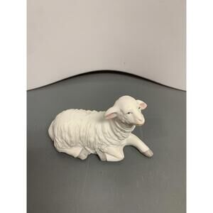 Homco Home Interior Nativity #5260 Replacement SHEEP LAMB Porcelain Figurine